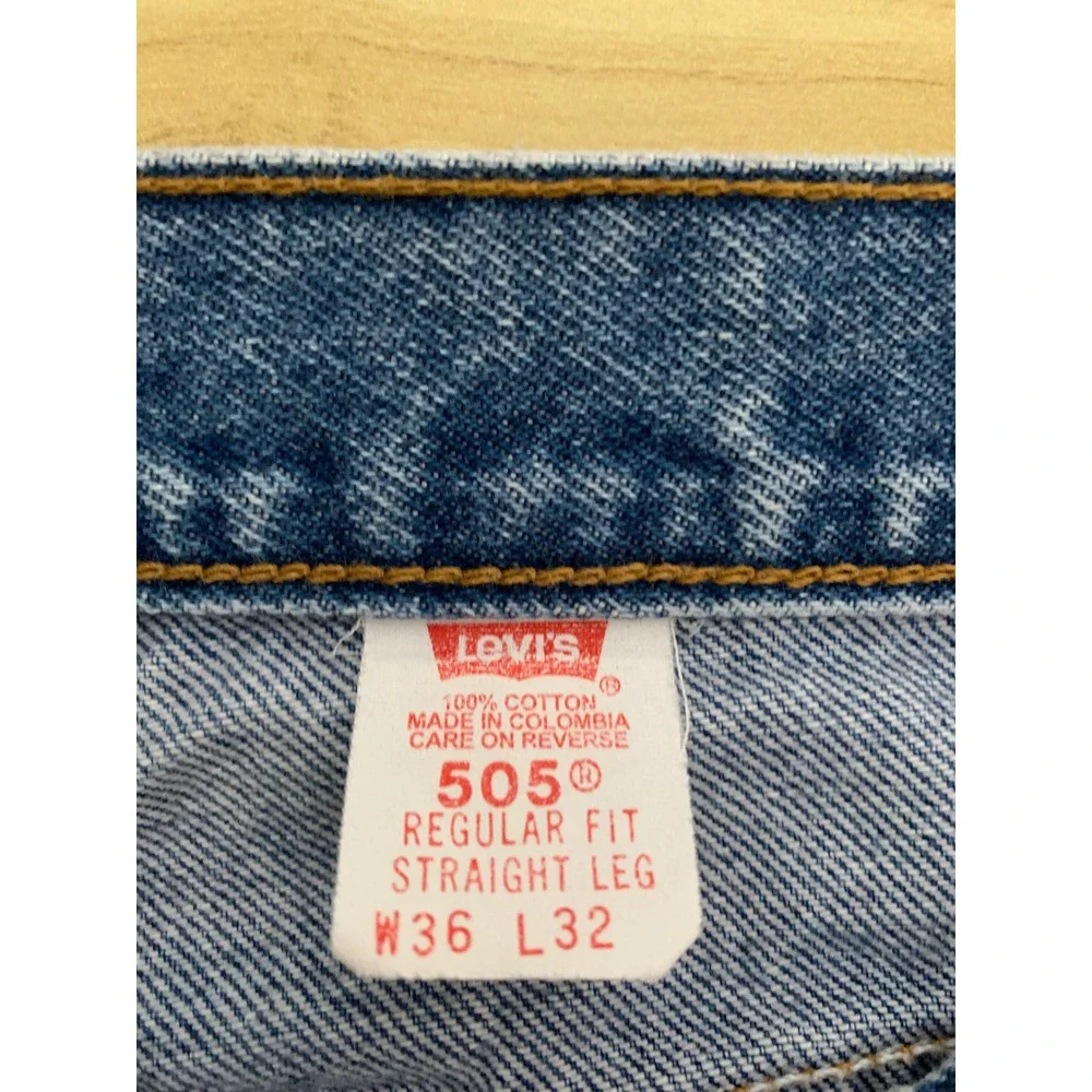 Vintage Levis 505 Jeans Mens 36x32 Blue Fade 90s Straight Leg Denim Pants